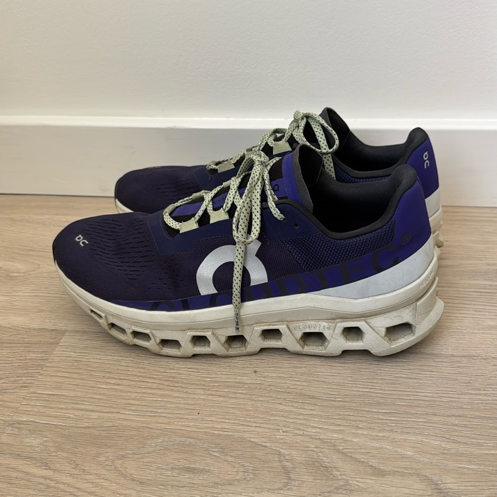 On Cloudmonster size 11.5